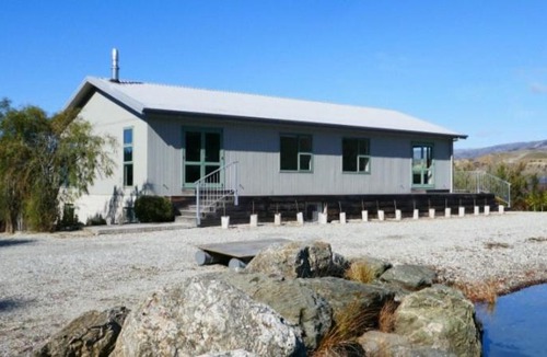 Lowburn House | Paradise on Pearson