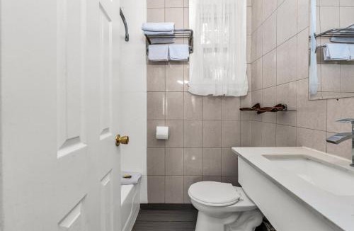 Scarborough Hotel | Park Motel