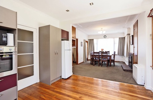 Invercargill House | Park View - Spacious inner City Home - 4 bedrooms