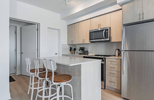 Durham Region House | Parking! 4BR Town, Costco, Durham College, Oshawa