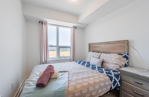 Durham Region House | Parking, 4BR Town, Costco, Durham College, Oshawa