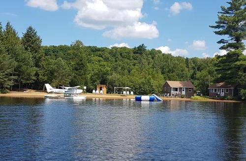 Algonquin Highlands Resort | Parkway Cottage Resort and Trading Post