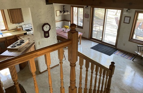 New London Cabin | Peaceful Family Cabin