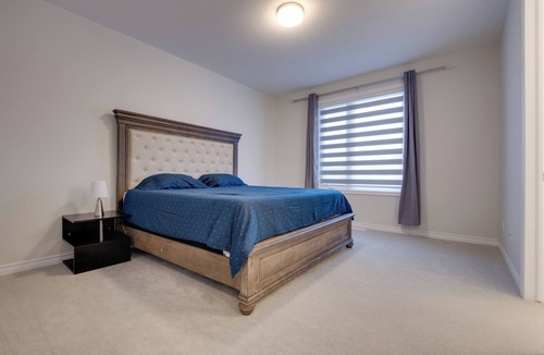 Ottawa Division Bed & Breakfast | Peaceful House at Barrhaven Ottawa