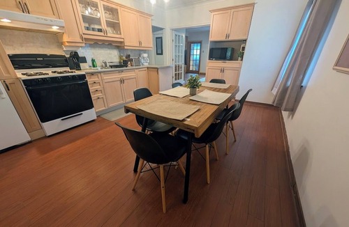 Port Stanley Cottage | Peaceful Ravine-Backed Cottage | Firepit, BBQ & Nature Views, Pet-Friendly!