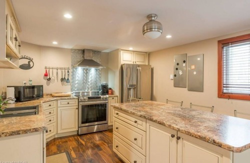 Havelock-Belmont-Methuen Cottage | Perfect Escape from the city, recharge and connect with nature!