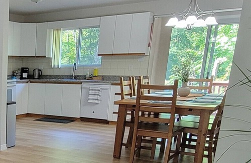 Wymbolwood Beach Cottage | Perfect beach vacation getaway, 5 Bedroom