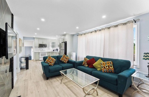Port Colborne House | Perfect Getaway, All Year Long