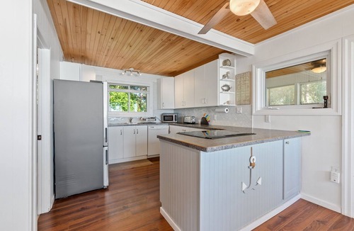 Dashwood Cottage | Perfect getaway on the shores of Lake Huron
