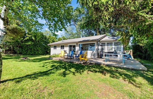 Dashwood Cottage | Perfect getaway on the shores of Lake Huron