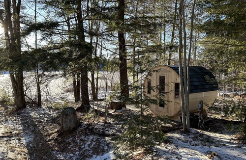 The Archipelago House | Perfect Muskoka 3 Bedroom Waterfront Cottage