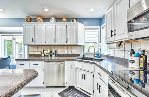 Maple Grove House | Pet-Friendly Maple Grove Gem w/Private Yard!