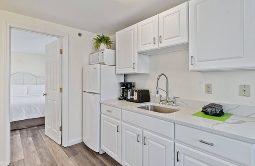 Ogunquit Cottage | Pink Blossom Family Resort