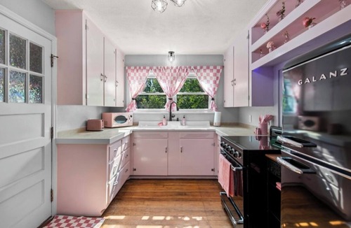 Anoka House | Pinky Promise You’ll Love It! Perfect for Brides, Bachelorettes & Girls Weekend