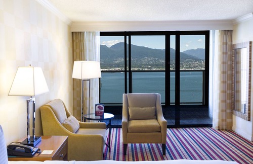 Coal Harbour Hotel | Pinnacle Hotel Harbourfront