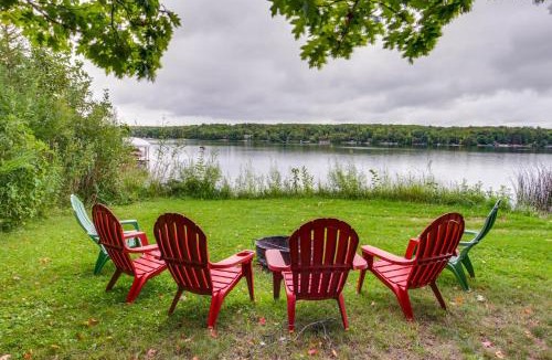 Grand Rapids Apartment | Pokegama Lake Vacation Rental with Shared Boat Dock!