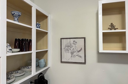 Cobourg Apartment | Poplars Studio - The Oldest Building In Cobourg, Heritage 1827