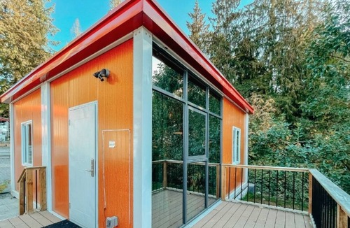 Sliammon Cottage | Powell River Hideout