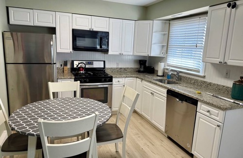 Ortley Beach Apartment | PREMIER HOST-2BR SEASIDE PARK SUITE#2, One Short Block to Beach,Kit,Liv. Room