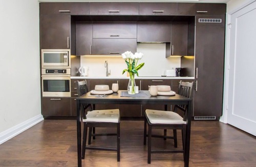 North York Apartment | Premium 1 Bedroom/Parking/Subway/North York