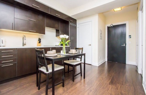 North York Apartment | Premium 1 Bedroom/Parking/Subway/North York