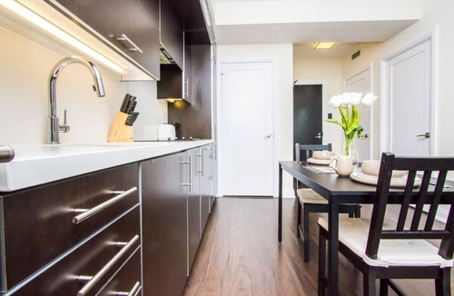 North York Apartment | Premium 1 Bedroom/Parking/Subway/North York