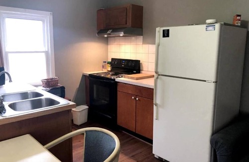Seneca Falls Apartment | Premium King Room with Jetted Tub
