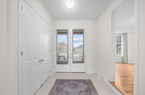 Otonabee-South Monaghan House | Prime Peterborough - 4BR and Office, Newly Renovated