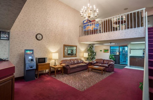 Burnsville Hotel | Prime Rate Inn