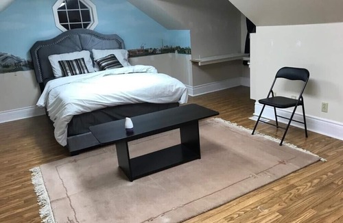 Bracebridge Cottage | Pristine Cottage in beautiful surroundings