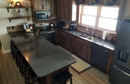 Maple Lake House | Pristine Sugar Lake Escape