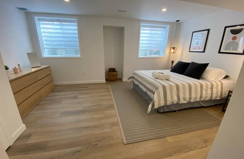 Bradford Apartment | Private Guest Suite in Bradford