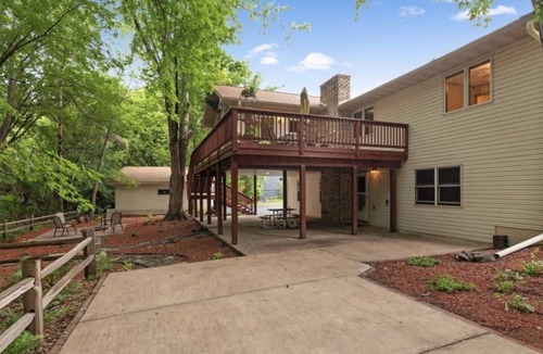 Blaine House | Private 5 bd home perfect for large families!