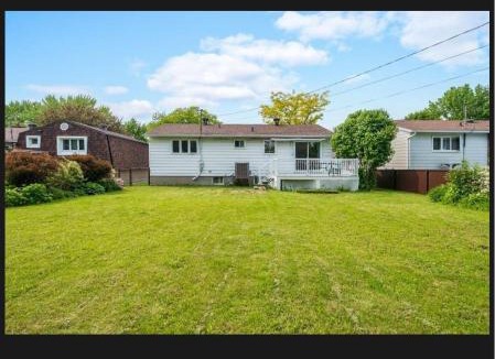 Brossard House | Private Bed Room in a Beautiful Family House