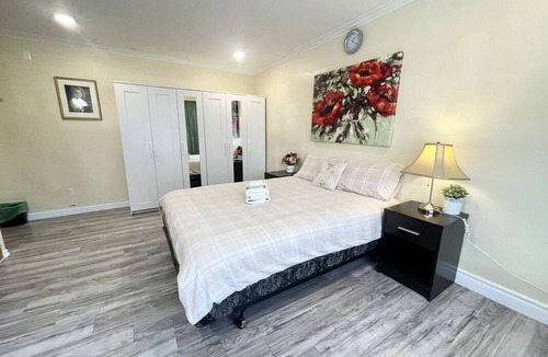 Sullivan Resort | Private room ∙ 2 guests