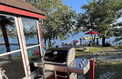 Carden Cottage | Private Cottage | Waterfront | Kawartha Lakes