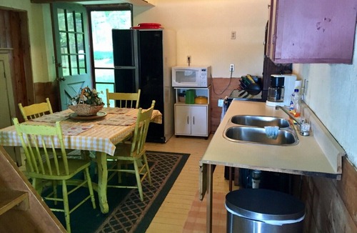 Front of Yonge Cottage | Private, cozy Cottage in 1,000 Islands area on St. Lawrence River
