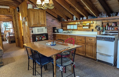 Remer Cabin | Private, cozy log cabin on beautiful Washburn Lake with 374 feet of lakeshore!