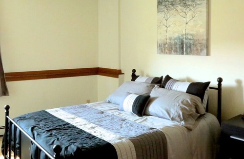 Lamberton Apartment | Private Furnished Apartment - Long & Short Stay in Lamberton MN
