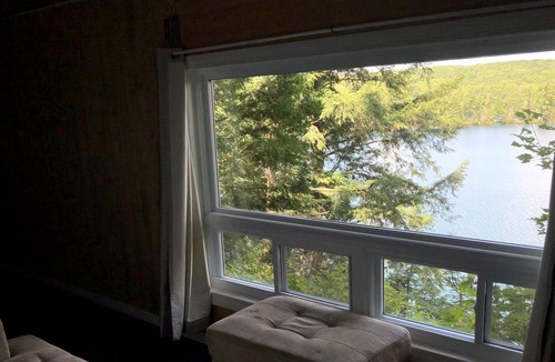 Faraday House | Private, Peaceful & Modern Waterfront Cottage