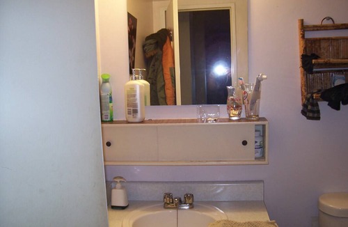 Etobicoke Resort | Private room ∙ 1 guest