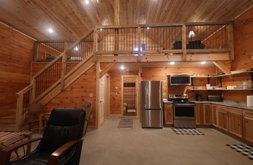 Menahga Cabin | Private/relaxing getaway on 80 acres