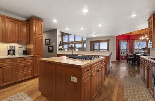 Cuyuna Cabin | Private Retreat on 33 Acres with 1400 ft Lakeshore