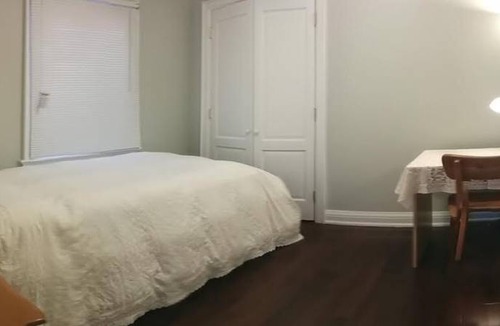 High Park North Resort | Private room ∙ 1 guest
