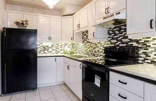 Mississauga Valleys Resort | Private room ∙ 1 guest