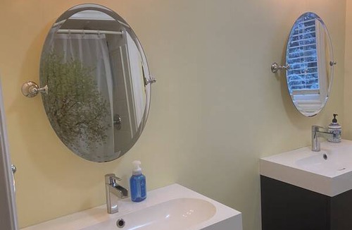 York Regional Municipality Resort | Private room ∙ 1 guest