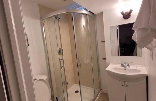 Markham Resort | Private room ∙ 1 guest