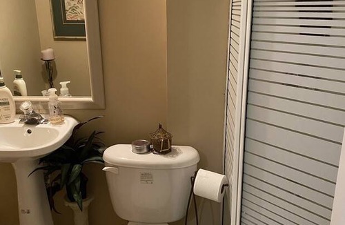 Whitby Resort | Private room ∙ 1 guest
