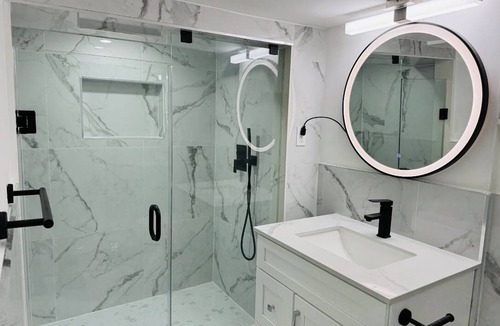 Downsview Resort | Private room ∙ 2 guests