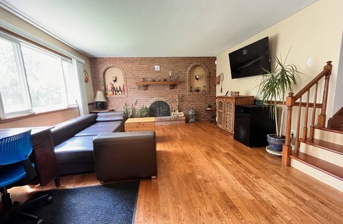 St. Catharines Resort | Private room ∙ 2 guests